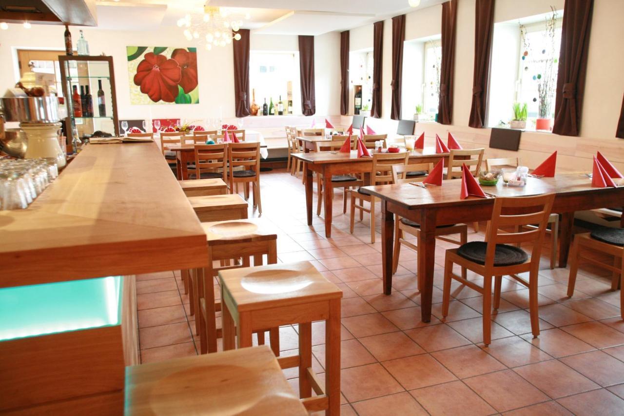 Il Plonner - Hotel Restaurant Biergarten Weßling Eksteriør bilde
